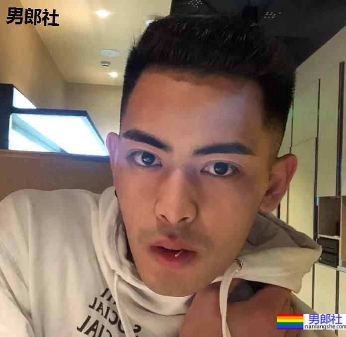 190CM内裤男模紧身衣造型太帅了!网友直呼老公! - 51虹马 190CM内裤男模紧身衣造型太帅了!网友直呼老公! - 51虹马