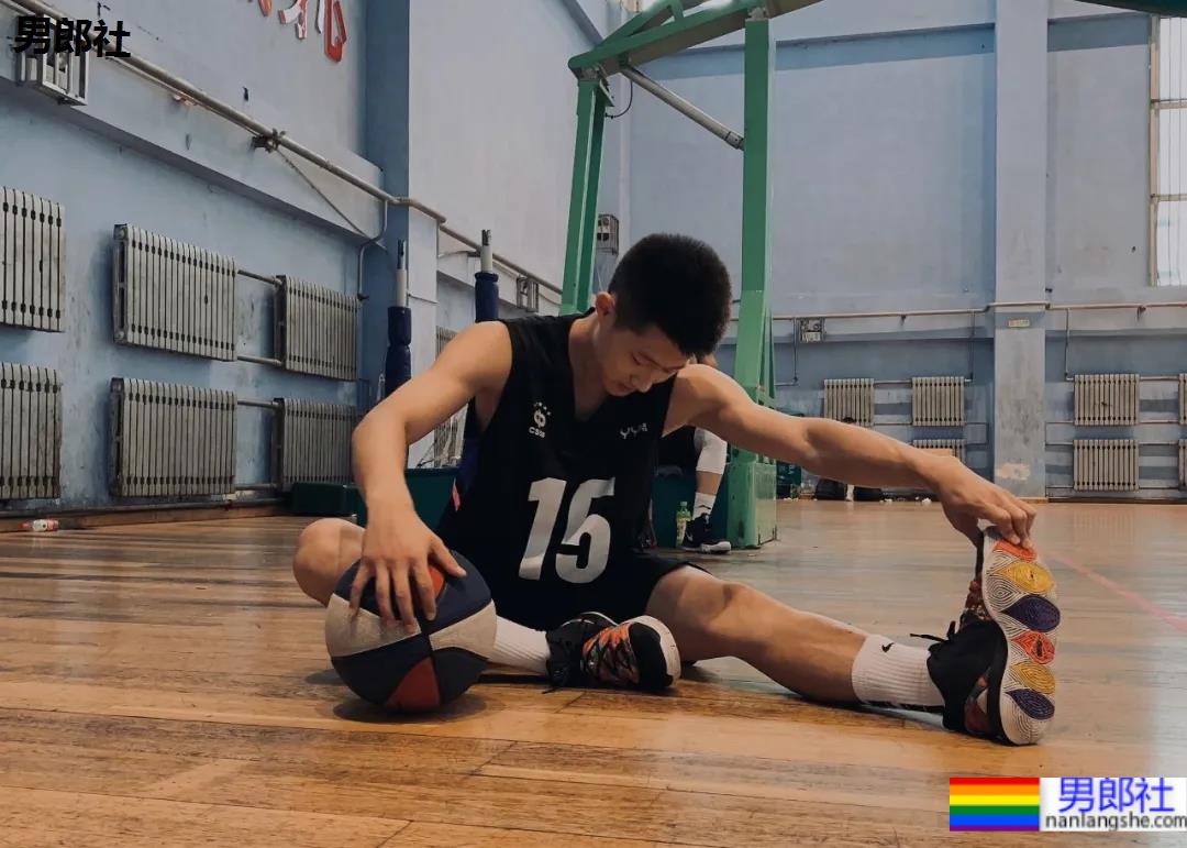 183cm黑龙江篮球体育生,又奶又狼的大弟弟太可了! - 51虹马 183cm黑龙江篮球体育生,又奶又狼的大弟弟太可了! - 51虹马