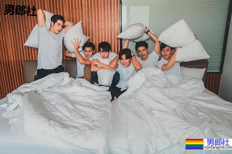 12部小众腐剧推荐！体育老师x男学生，被录像传到网上。。 - 51虹马