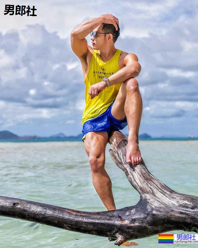 阳光沙滩夏天滋味!泰国肌肉牙医大秀好身材:Ball Pattarapon - 51虹马 阳光沙滩夏天滋味!泰国肌肉牙医大秀好身材:Ball Pattarapon - 51虹马