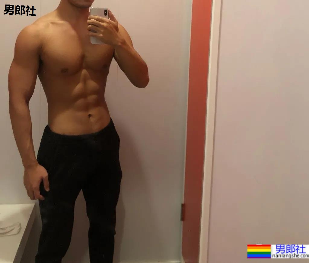 童颜肌肉+人间奶兽!这些脸和身材不搭的宝藏男孩,太有料了! - 51虹马 童颜肌肉+人间奶兽!这些脸和身材不搭的宝藏男孩,太有料了! - 51虹马