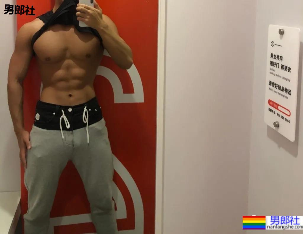 童颜肌肉+人间奶兽!这些脸和身材不搭的宝藏男孩,太有料了! - 51虹马 童颜肌肉+人间奶兽!这些脸和身材不搭的宝藏男孩,太有料了! - 51虹马