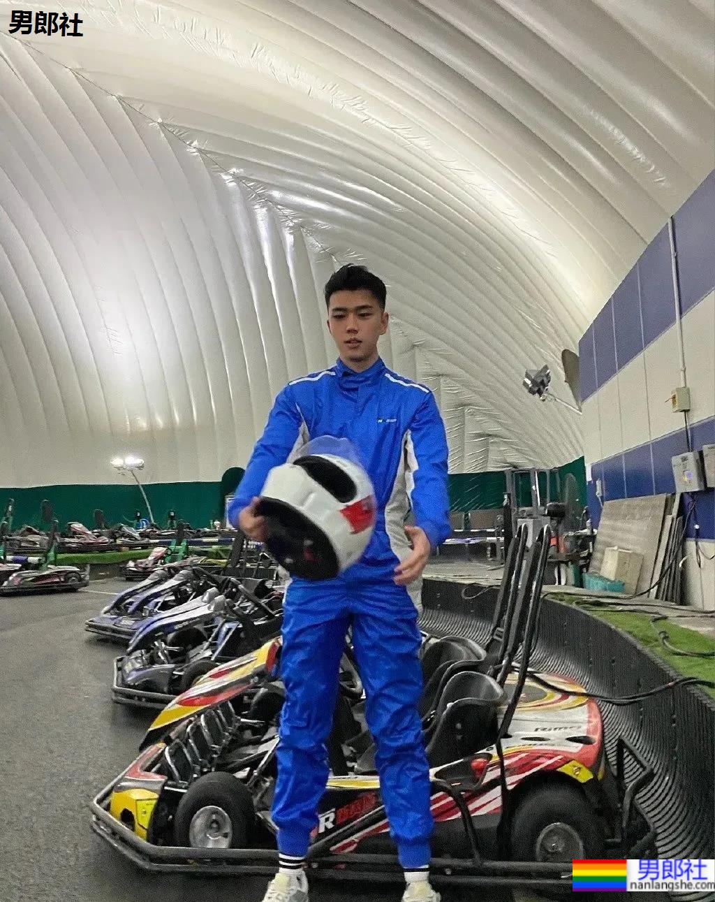 3枚痞帅小狼狗,你pick哪位? - 51虹马 3枚痞帅小狼狗,你pick哪位? - 51虹马