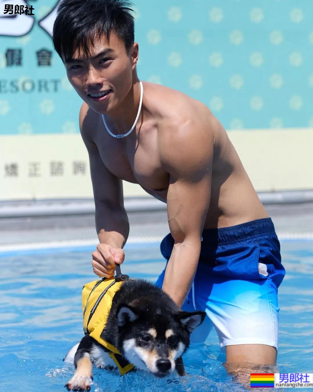 专访肌肉牙医：十年前的小胖子，如今逆袭成网红 - 51虹马