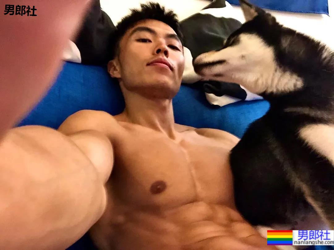 专访肌肉牙医：十年前的小胖子，如今逆袭成网红 - 51虹马