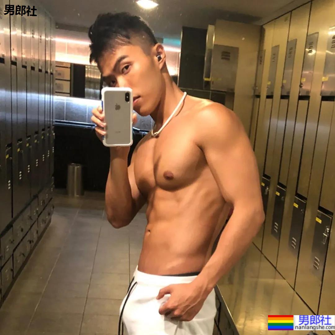 专访肌肉牙医：十年前的小胖子，如今逆袭成网红 - 51虹马