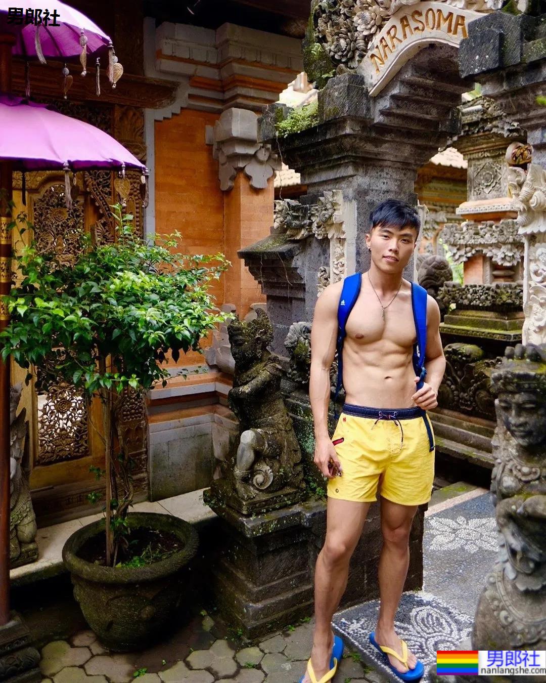 专访肌肉牙医：十年前的小胖子，如今逆袭成网红 - 51虹马