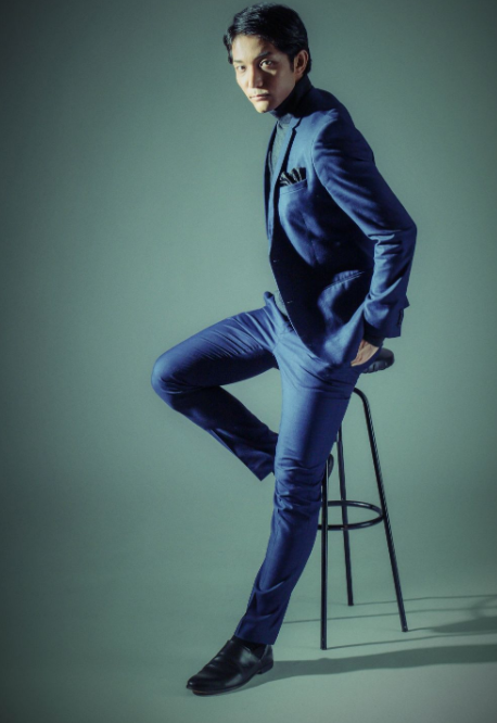 《今际之国的闯关者》北代高士化身SM主！漫改电影《性之剧药》原着下载超过百万次 - 51虹马