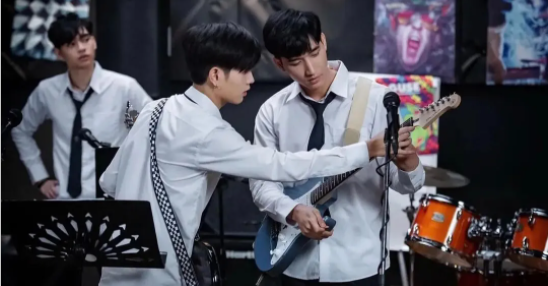 那些整天泡夜店的妖艳野gay,他们不配! - 51虹马 那些整天泡夜店的妖艳野gay,他们不配! - 51虹马