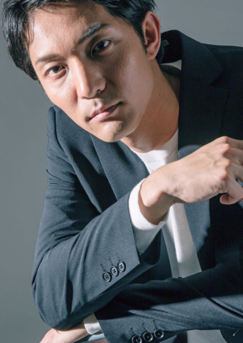 《今际之国的闯关者》北代高士化身SM主！漫改电影《性之剧药》原着下载超过百万次 - 51虹马