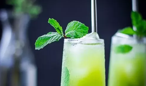 从夏日碰杯中开始 - 51虹马