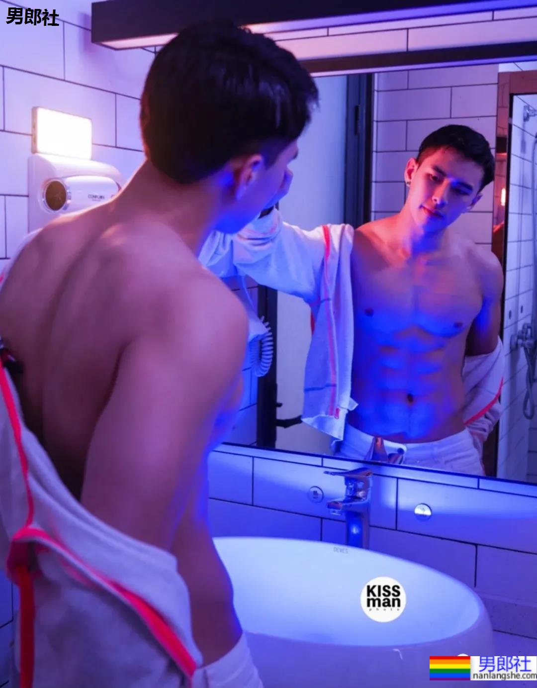 专访摄影师kissman：体育生宿舍大片原来是这么拍的！ - 51虹马