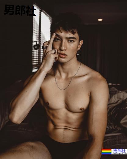 霸气神情锁定你!英泰运动鲜肉镇住你的心:Liam J. Ward - 51虹马 霸气神情锁定你!英泰运动鲜肉镇住你的心:Liam J. Ward - 51虹马