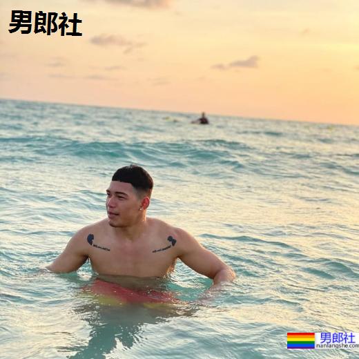 淡淡幸福甜蜜滋味 想跟泰国邻家帅哥哥一起约会：Mos - 51虹马