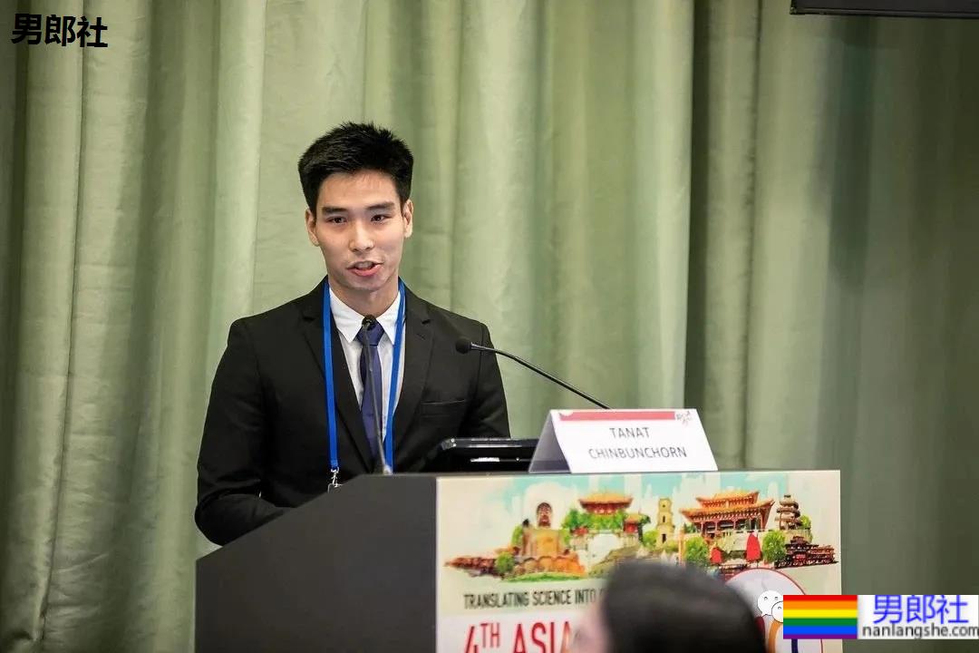 泰国医生帅哥不仅炼出了完美肌肉身材，而且还有肌肉男友-51虹马