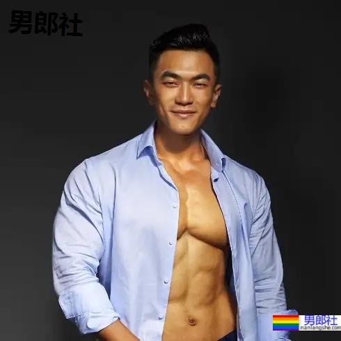 被误认为是肌肉快车司机,他的真实身份吓傻网友 - 51虹马 被误认为是肌肉快车司机,他的真实身份吓傻网友 - 51虹马