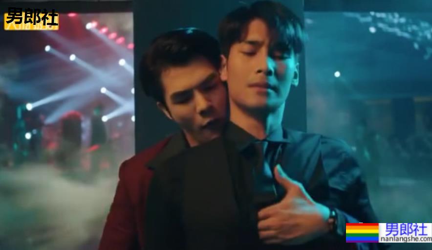 相互暗恋，“少爷，放开我！” - 51虹马