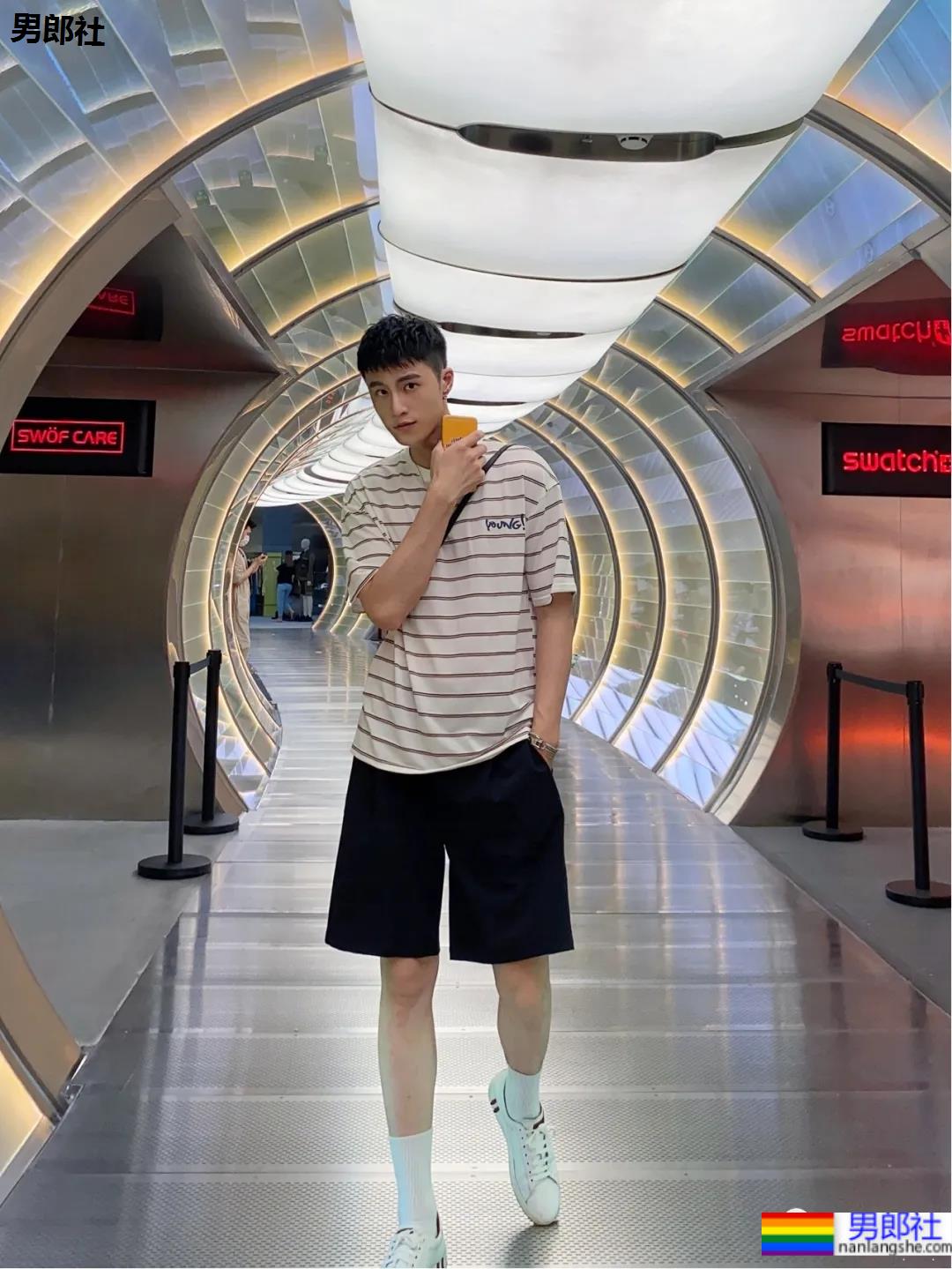 制服男生yyds!中了189CM大长腿正装男模的毒! - 51虹马 制服男生yyds!中了189CM大长腿正装男模的毒! - 51虹马