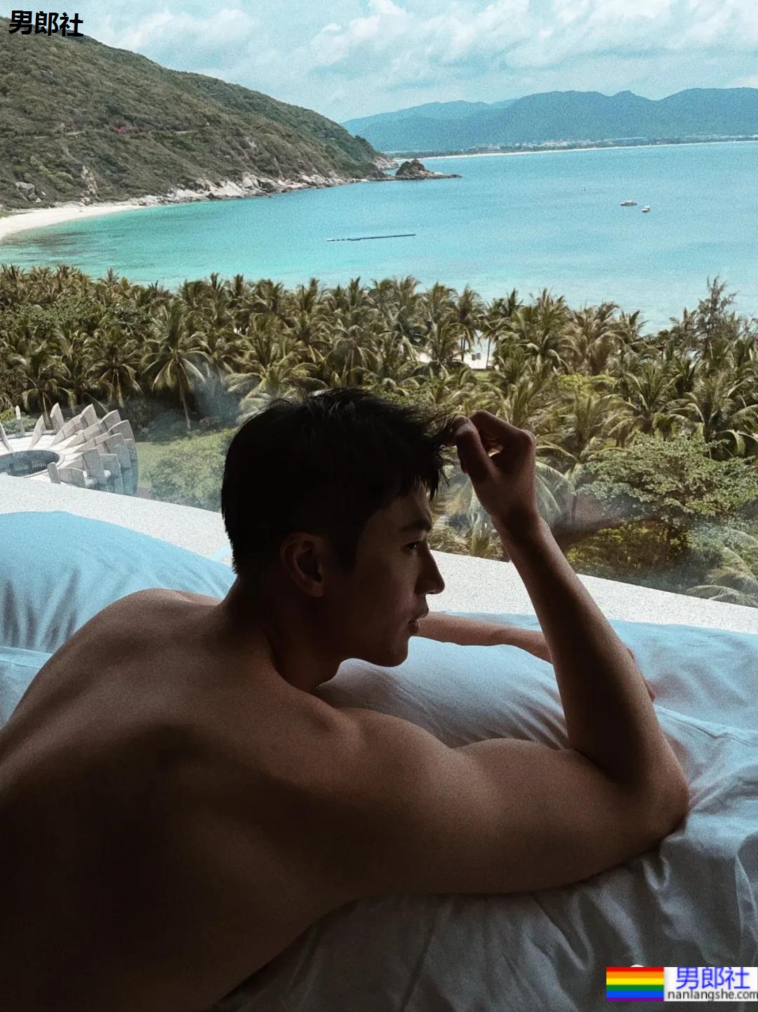 制服男生yyds!中了189CM大长腿正装男模的毒! - 51虹马 制服男生yyds!中了189CM大长腿正装男模的毒! - 51虹马