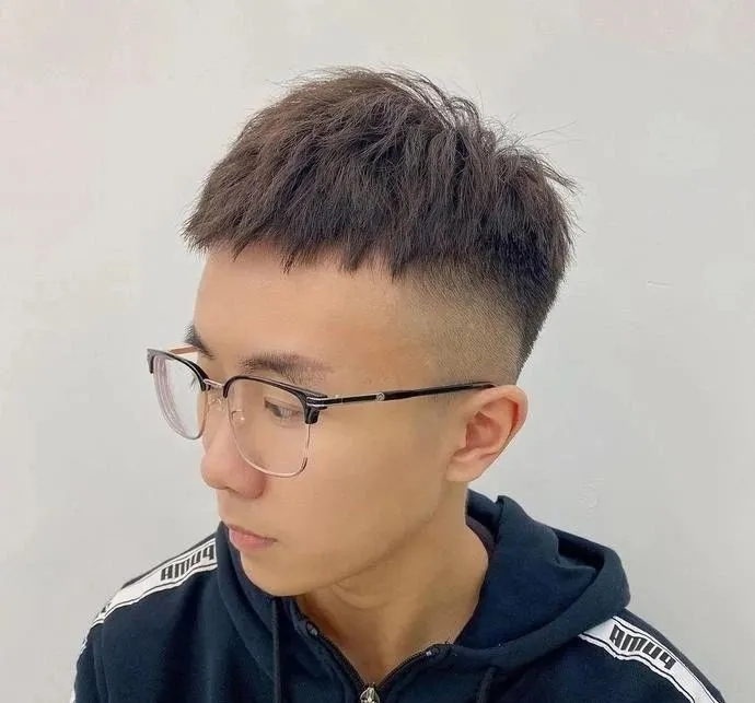 亚洲男生剪这样的发型，想不帅都难 - 51虹马