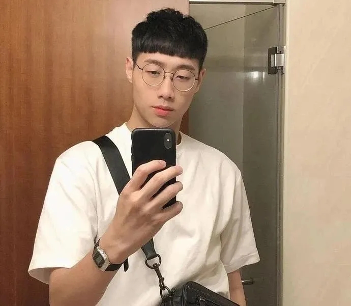 亚洲男生剪这样的发型，想不帅都难 - 51虹马