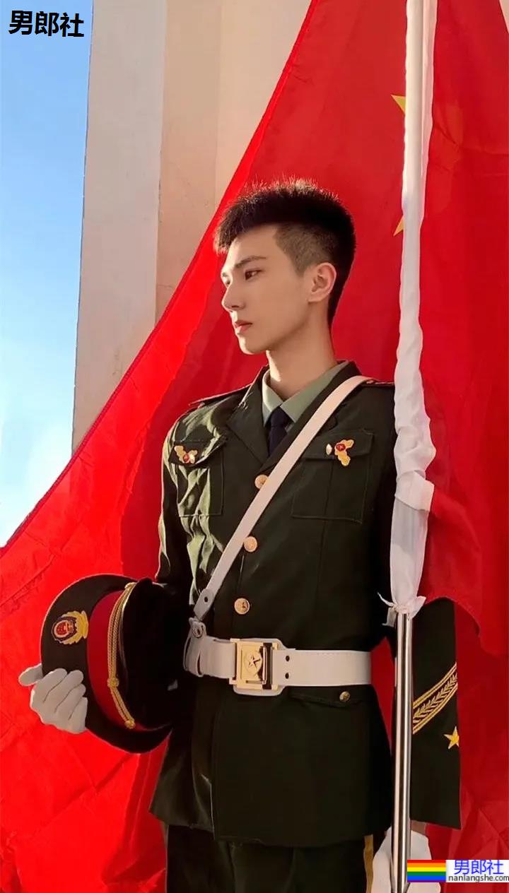 制服系侧颜少年火了,清爽干净的样子让我疯狂心动! - 51虹马 制服系侧颜少年火了,清爽干净的样子让我疯狂心动! - 51虹马