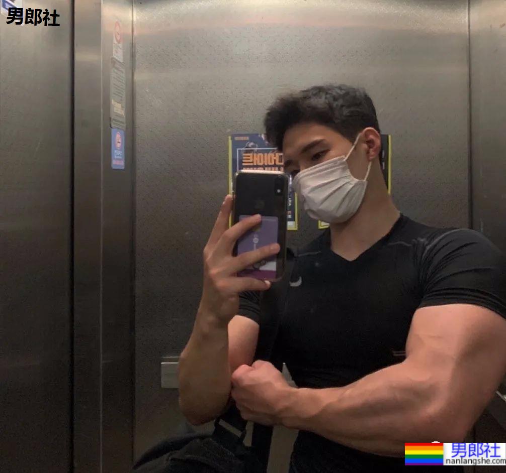 这么结实的韩国欧巴你爱吗？ - 51虹马