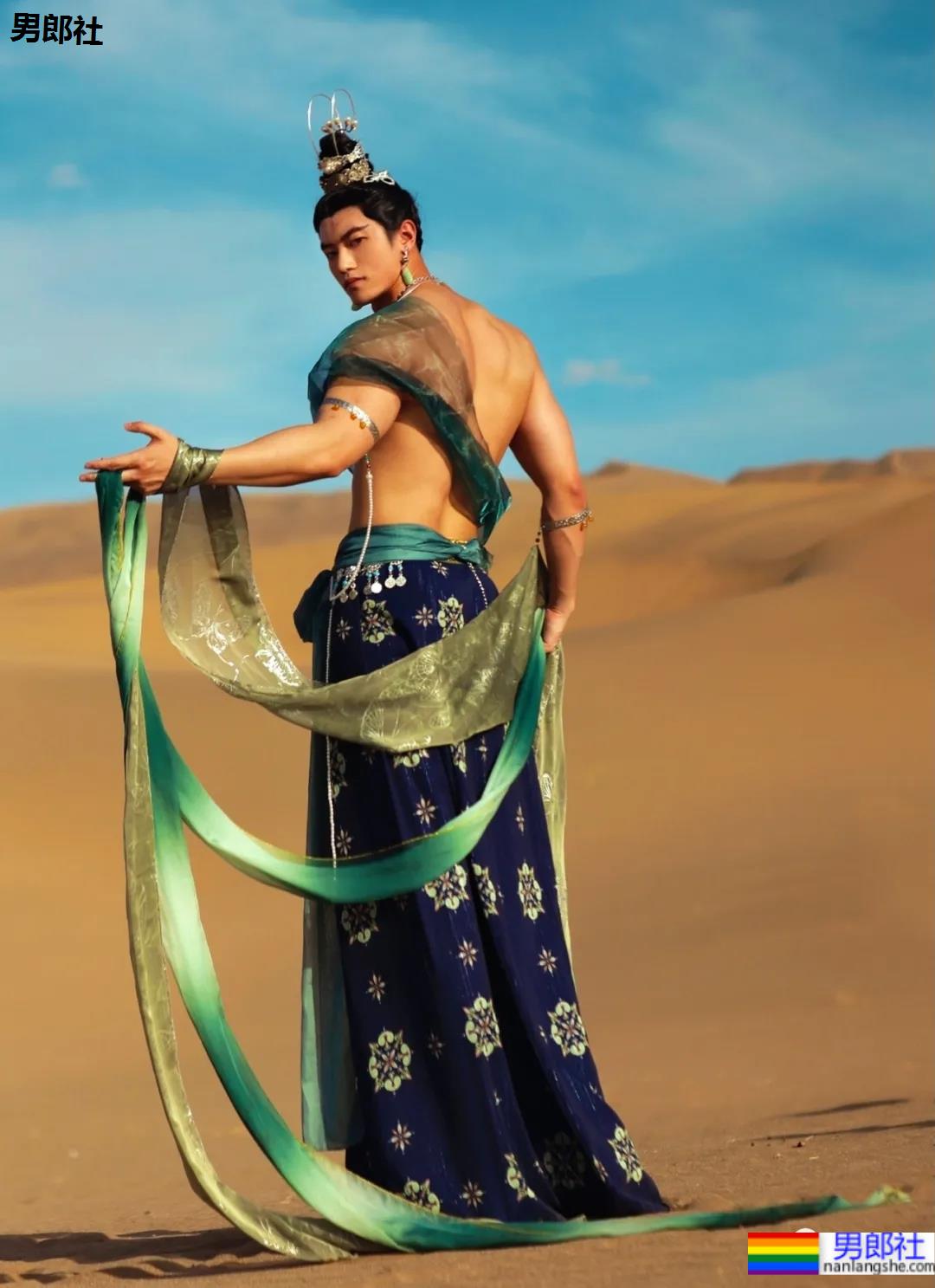 肌肉版杀心观音竟是他?网友:我用尽一生一世来将你供养 - 51虹马 肌肉版杀心观音竟是他?网友:我用尽一生一世来将你供养 - 51虹马