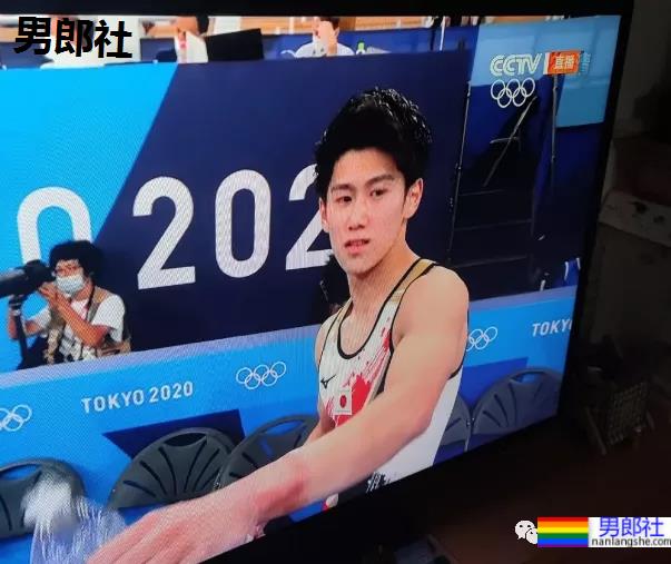 19岁日本体操帅哥桥本大辉颜值惹争议，网友叫他下海 - 51虹马