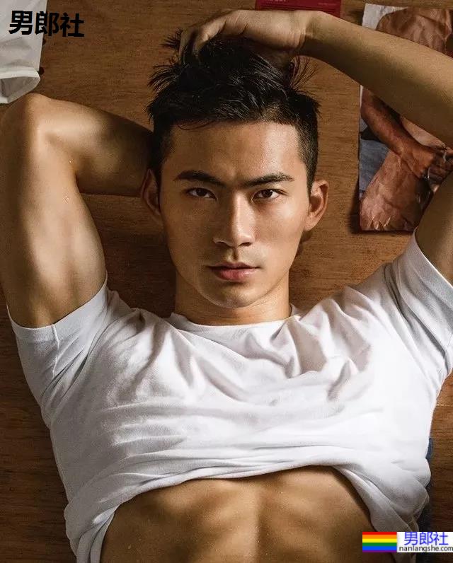 人良土兀天菜男模,INS私照实力藏不住 - 51虹马 人良土兀天菜男模,INS私照实力藏不住 - 51虹马