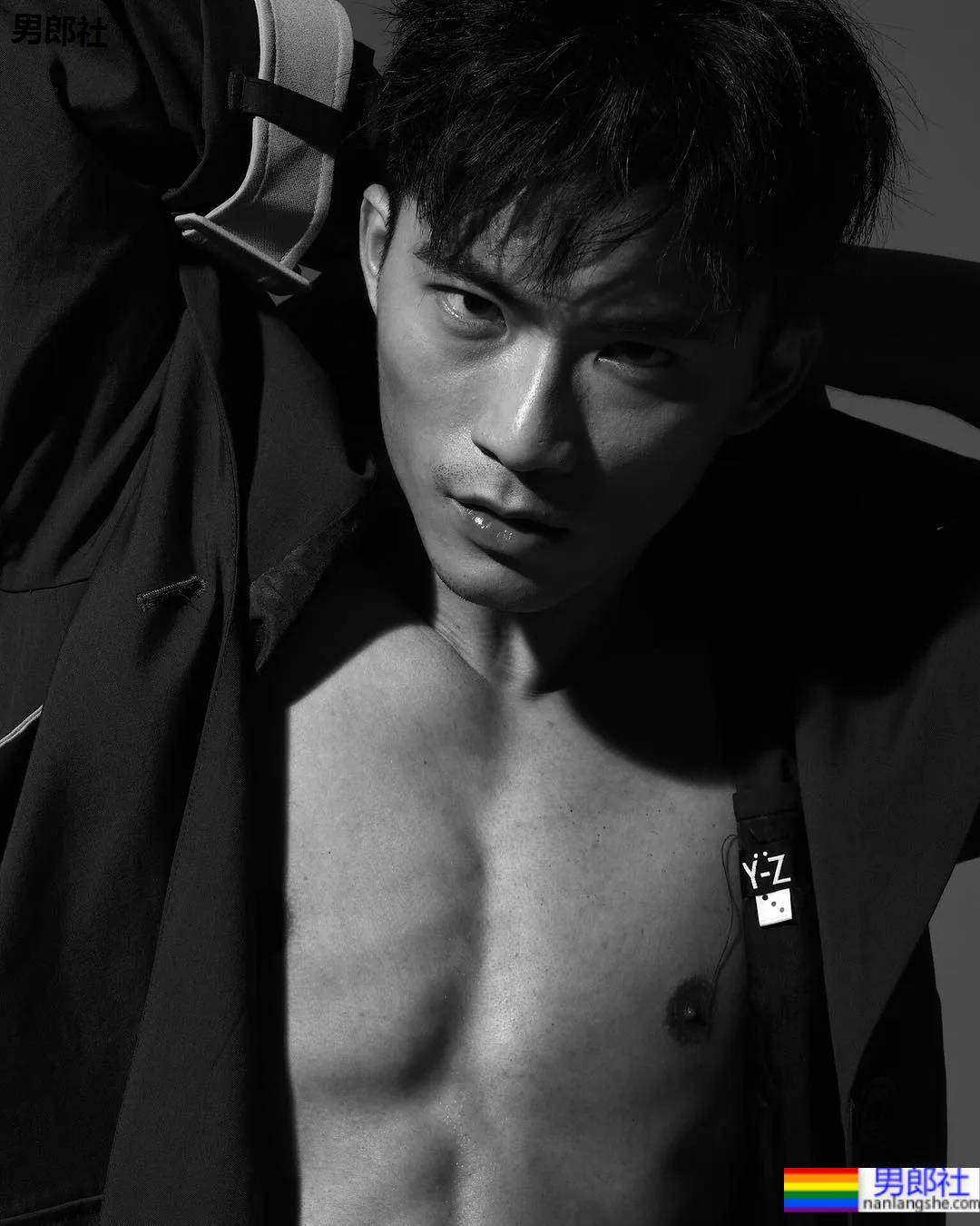 人良土兀天菜男模,INS私照实力藏不住 - 51虹马 人良土兀天菜男模,INS私照实力藏不住 - 51虹马