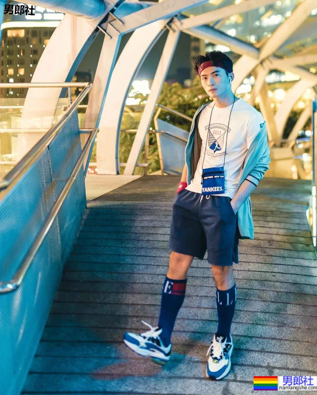 人良土兀天菜男模,INS私照实力藏不住 - 51虹马 人良土兀天菜男模,INS私照实力藏不住 - 51虹马