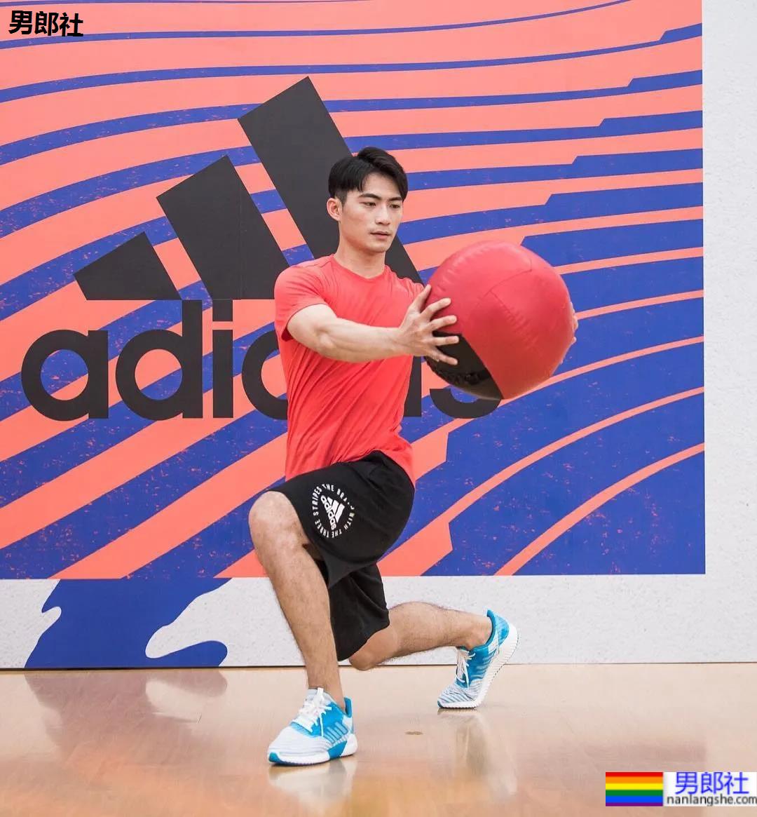 人良土兀天菜男模,INS私照实力藏不住 - 51虹马 人良土兀天菜男模,INS私照实力藏不住 - 51虹马