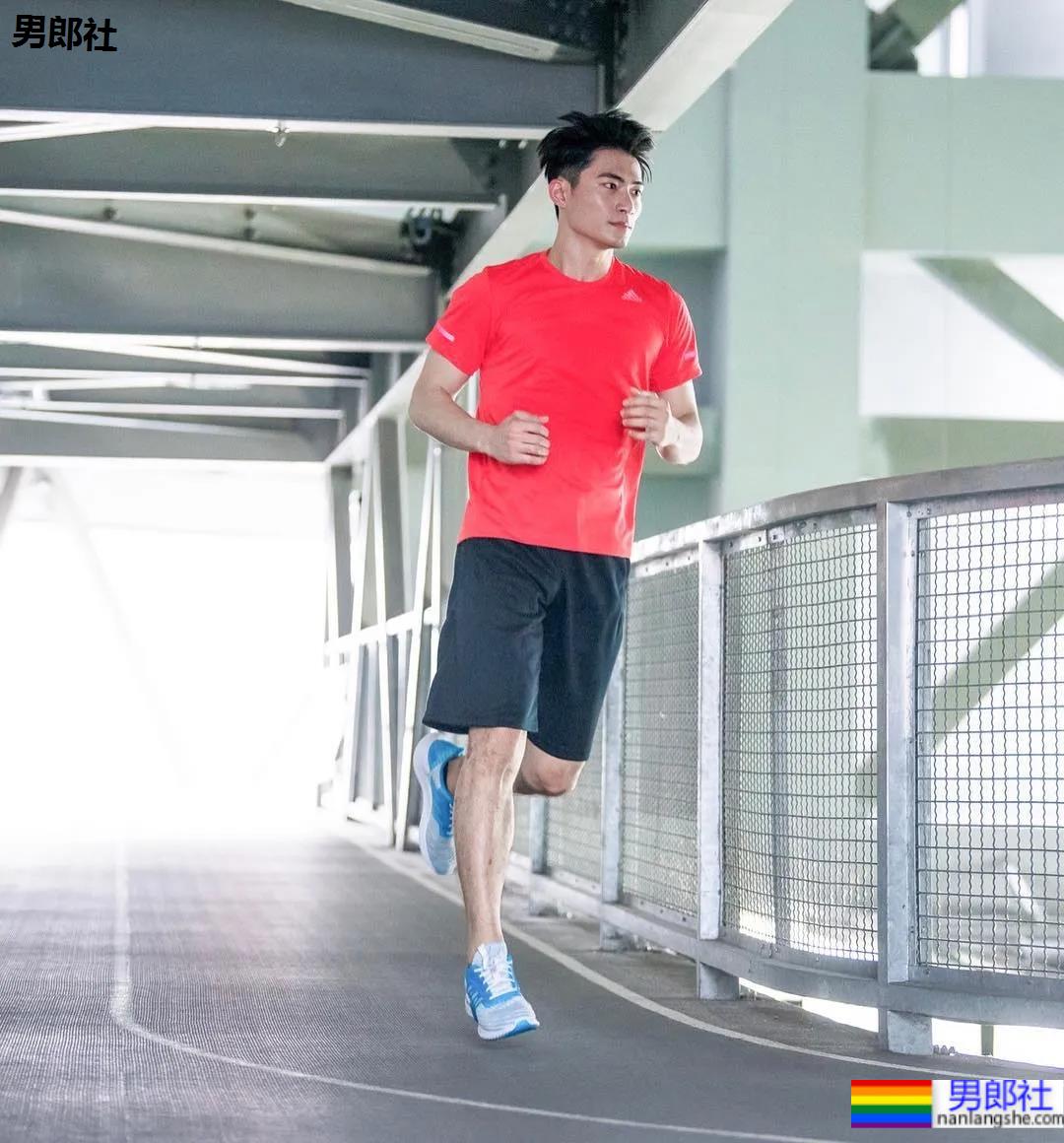 人良土兀天菜男模,INS私照实力藏不住 - 51虹马 人良土兀天菜男模,INS私照实力藏不住 - 51虹马