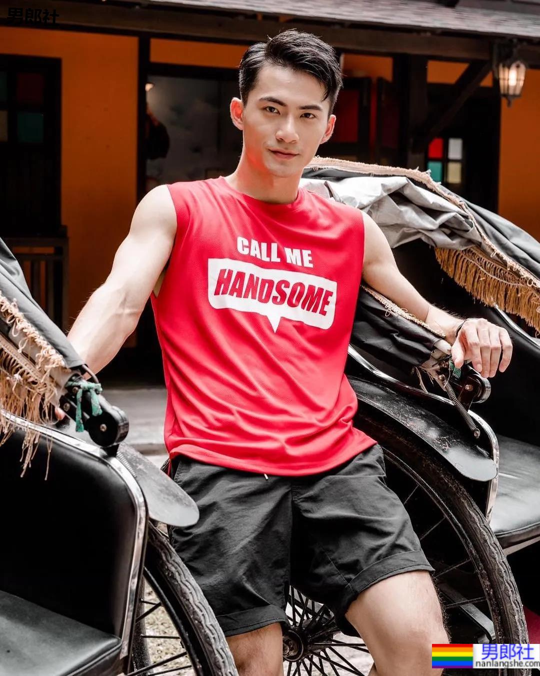 人良土兀天菜男模,INS私照实力藏不住 - 51虹马 人良土兀天菜男模,INS私照实力藏不住 - 51虹马