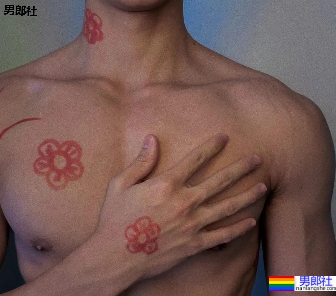 四川寸头腹肌小狼狗,高颜值大长腿太欲了! - 51虹马 四川寸头腹肌小狼狗,高颜值大长腿太欲了! - 51虹马