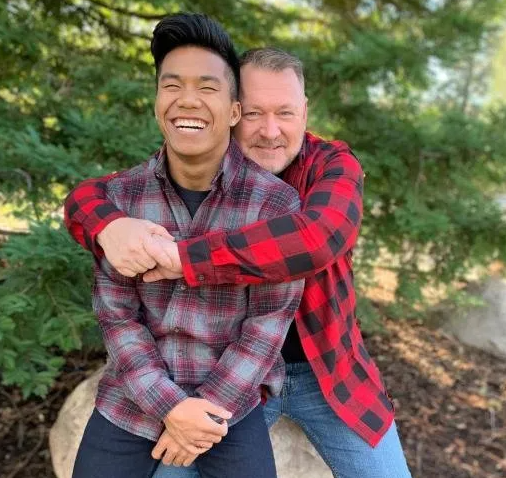 我的爸爸是同志！22岁跳水选手勇闯东奥 - 51虹马