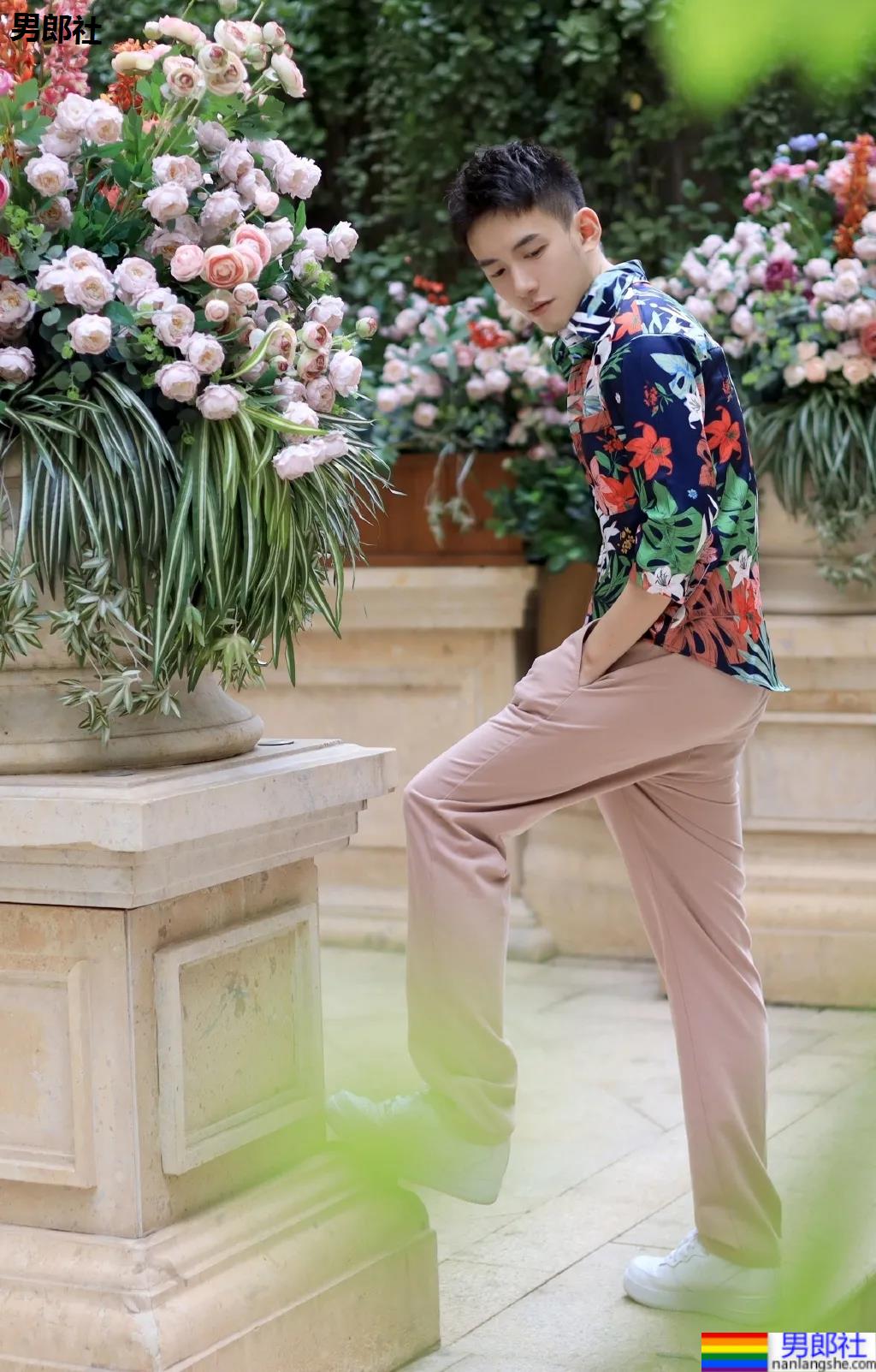 有一个奶狗男朋友，是一种什么样的体验。 - 51虹马