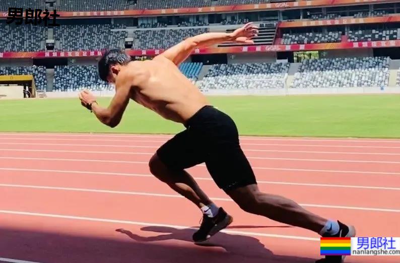 谢震业的腹肌，苏炳添的翘臀，梁劲生的长腿，田径队老公们的写真yyds! - 51虹马