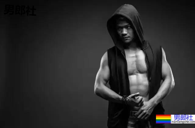 谢震业的腹肌，苏炳添的翘臀，梁劲生的长腿，田径队老公们的写真yyds! - 51虹马