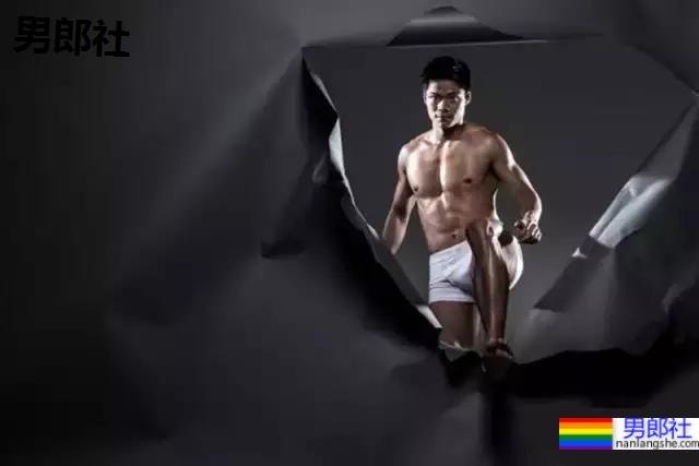 谢震业的腹肌，苏炳添的翘臀，梁劲生的长腿，田径队老公们的写真yyds! - 51虹马