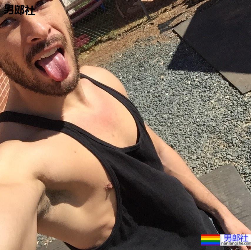 谁说肌肉模特只能矜持?菲律宾肌肉小哥又ㄎ一ㄤ又性感:John Spainhour - 51虹马 谁说肌肉模特只能矜持?菲律宾肌肉小哥又ㄎ一ㄤ又性感:John Spainhour - 51虹马