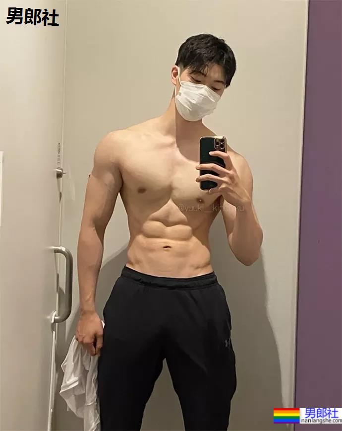 天菜筋築家ゆうき，身材超好 - 51虹马