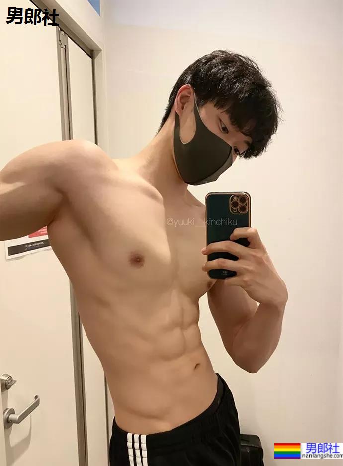 天菜筋築家ゆうき，身材超好 - 51虹马