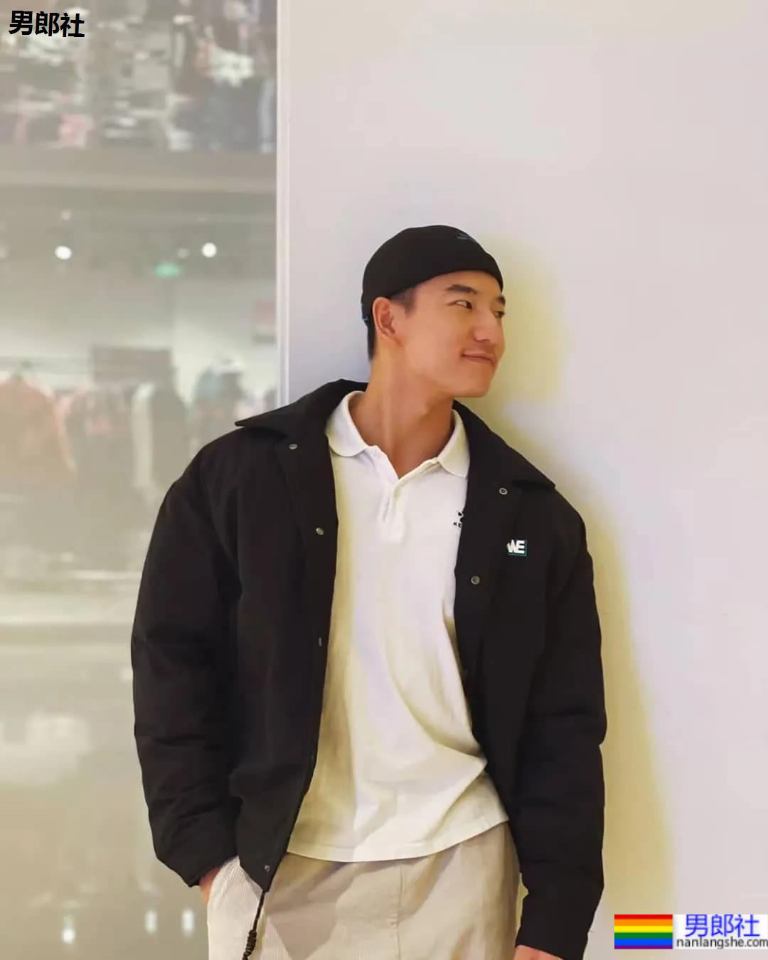 鼻子很大的肌肉小哥，这身材让网友都不淡定了！ - 51虹马