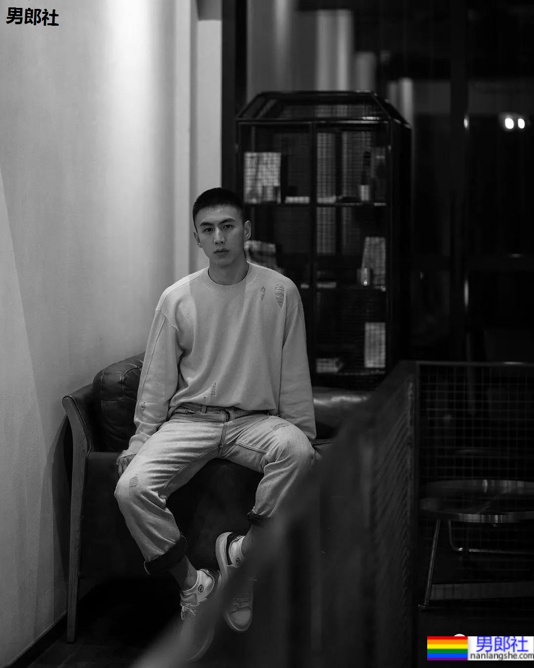 专访摄影师维克多​：在零下30°脱衣服拍写真是什么体验？ - 51虹马