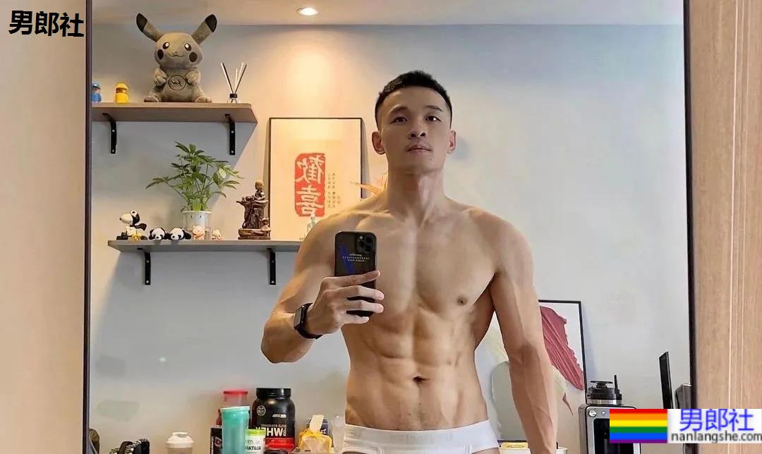 成都鲨鱼肌小哥爆红推特,有谁不可以吗? - 51虹马 成都鲨鱼肌小哥爆红推特,有谁不可以吗? - 51虹马