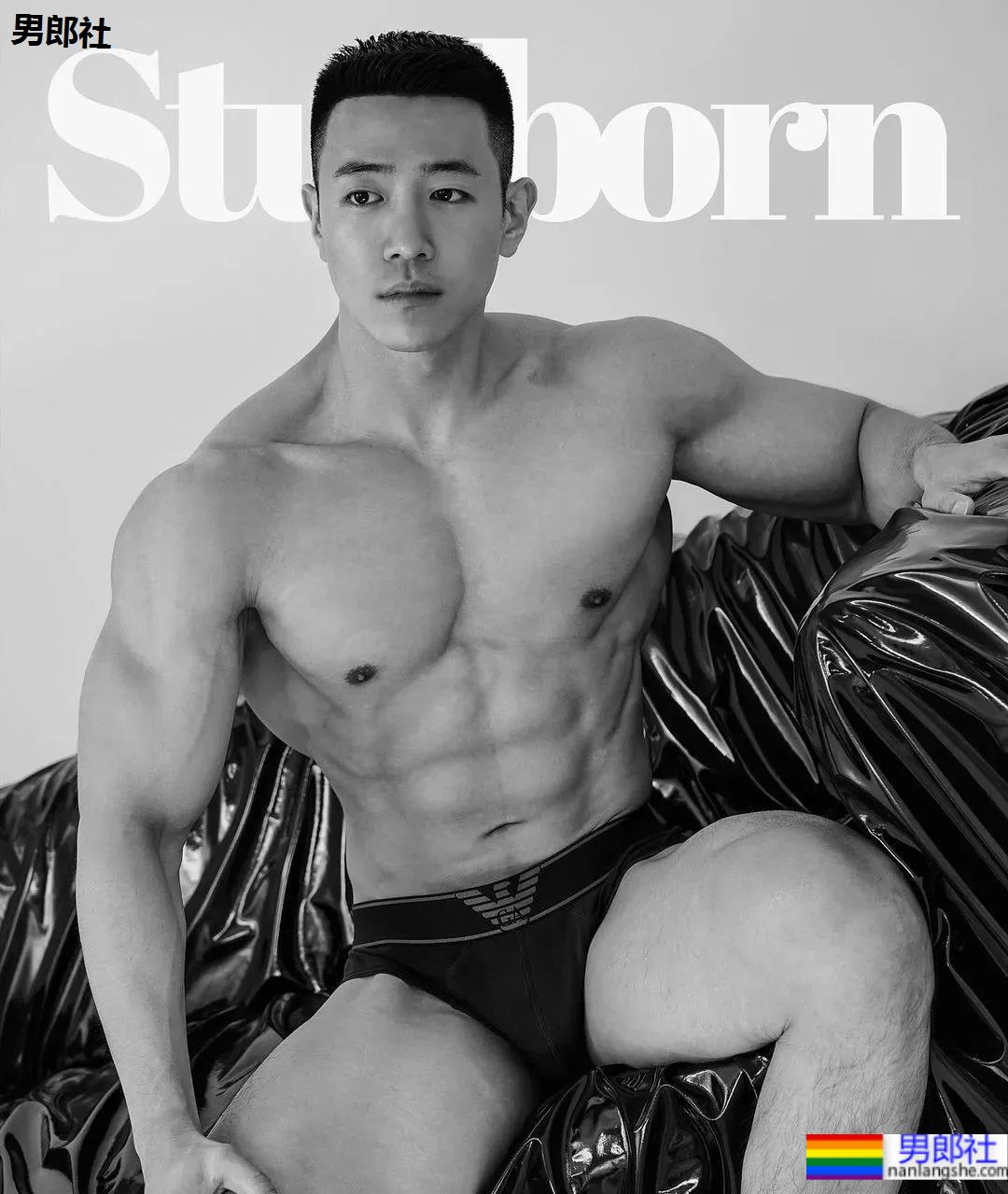 一个能满足金主所有幻想的肌肉壮男！ - 51虹马