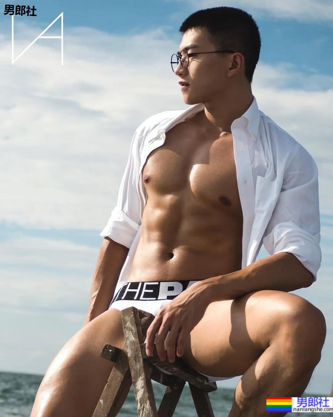 肌肉工程师今年32岁,你敢信?! - 51虹马 肌肉工程师今年32岁,你敢信?! - 51虹马