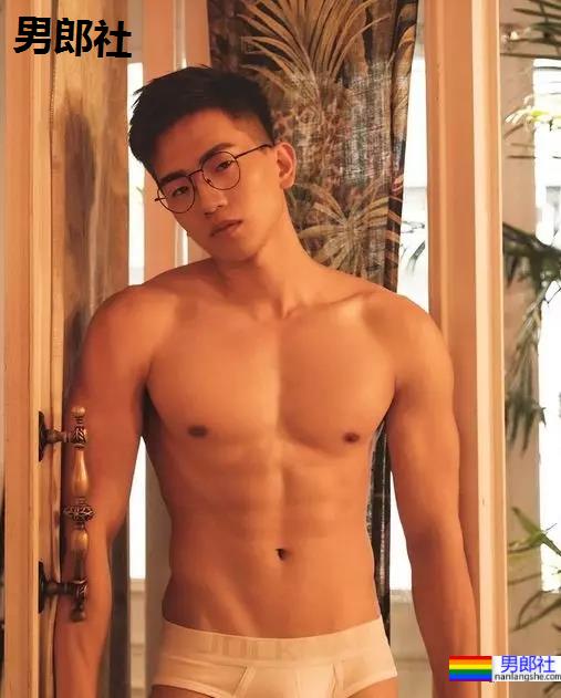 肌肉工程师今年32岁,你敢信?! - 51虹马 肌肉工程师今年32岁,你敢信?! - 51虹马